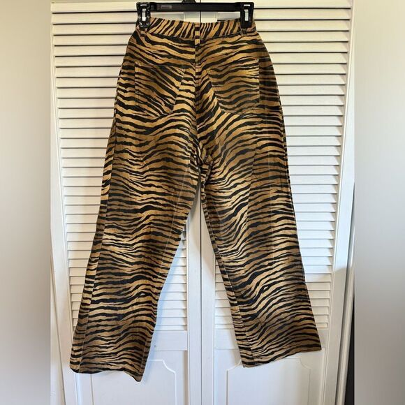 Animal tiger print wide leg high wasted jeans Women’s medium - Picture 6 of 9